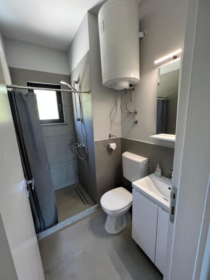 Villa Janja Komarna Ngoại thất bức ảnh