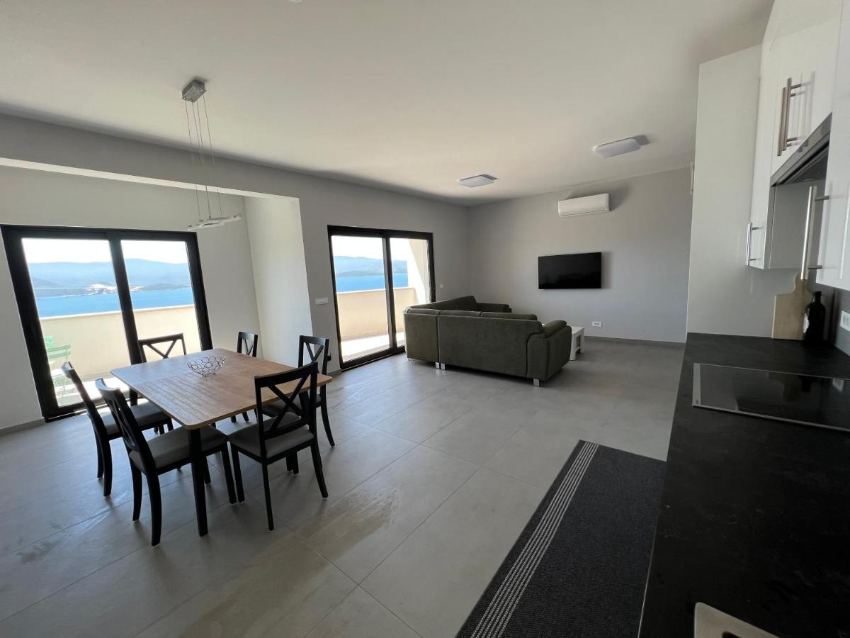 Villa Janja Komarna Ngoại thất bức ảnh