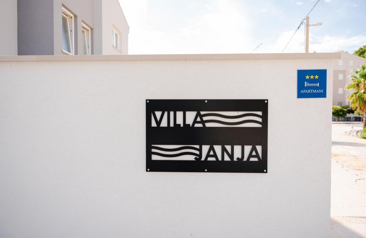 Villa Janja Komarna Ngoại thất bức ảnh